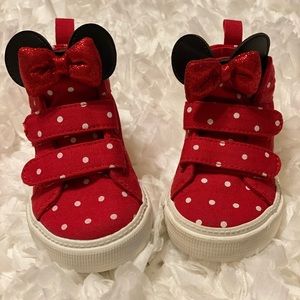 Gap Minnie Mouse Sneakers size 6